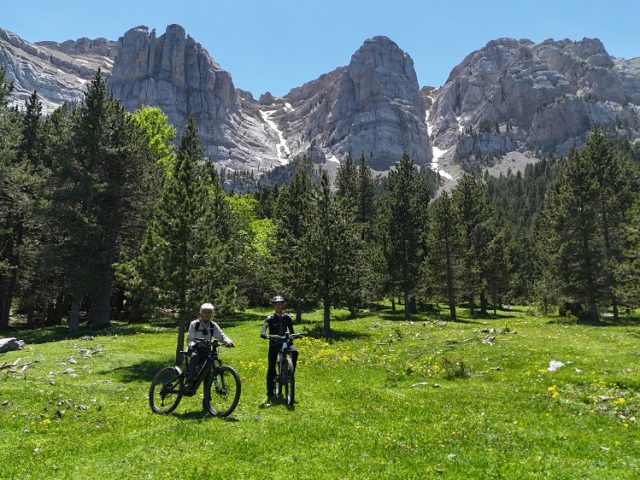 La Serra del Cadí, pedalant per la cara nord